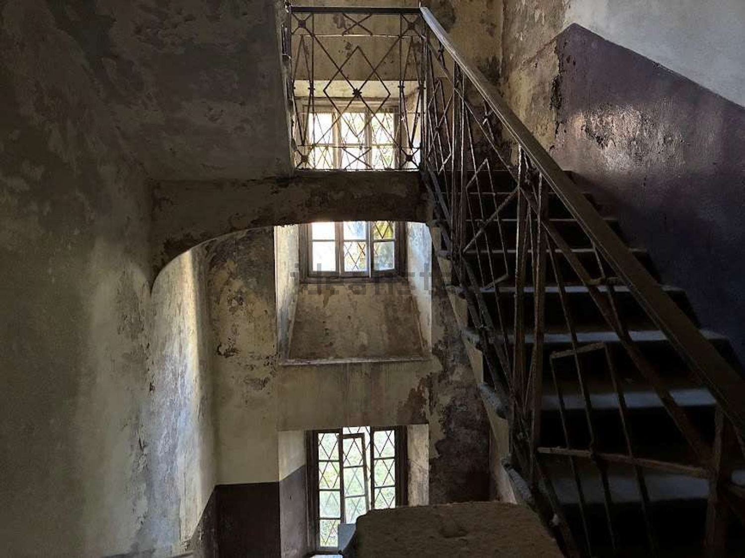 Villa bifamiliare · Piedimulera — foto 50/54