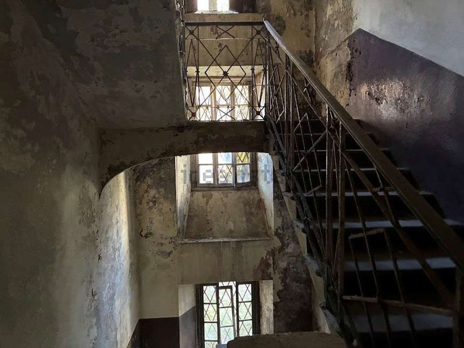 Villa bifamiliare · Piedimulera — foto 51/54