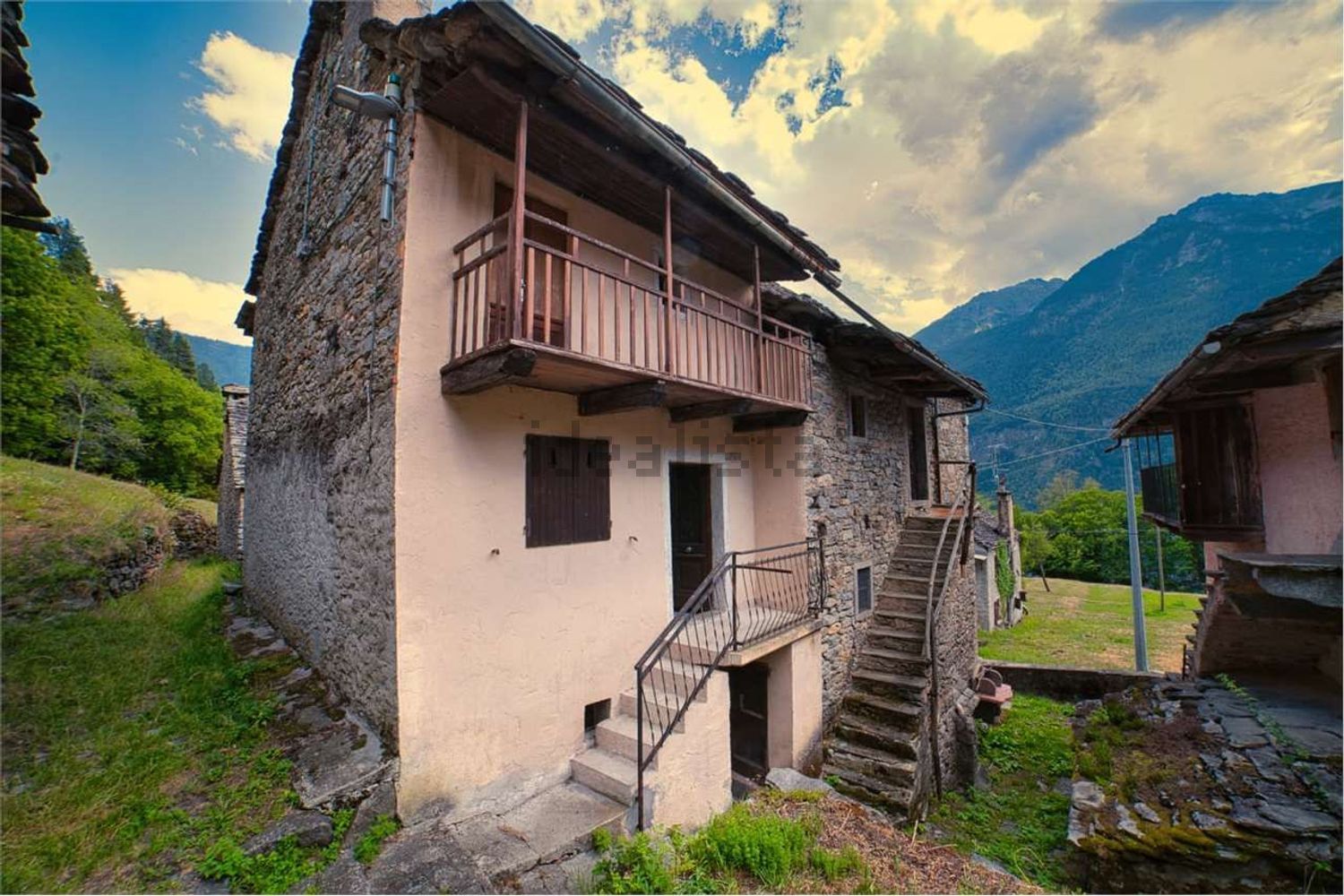 Porzione di casa · Varzo · Turiggia — foto 3/45