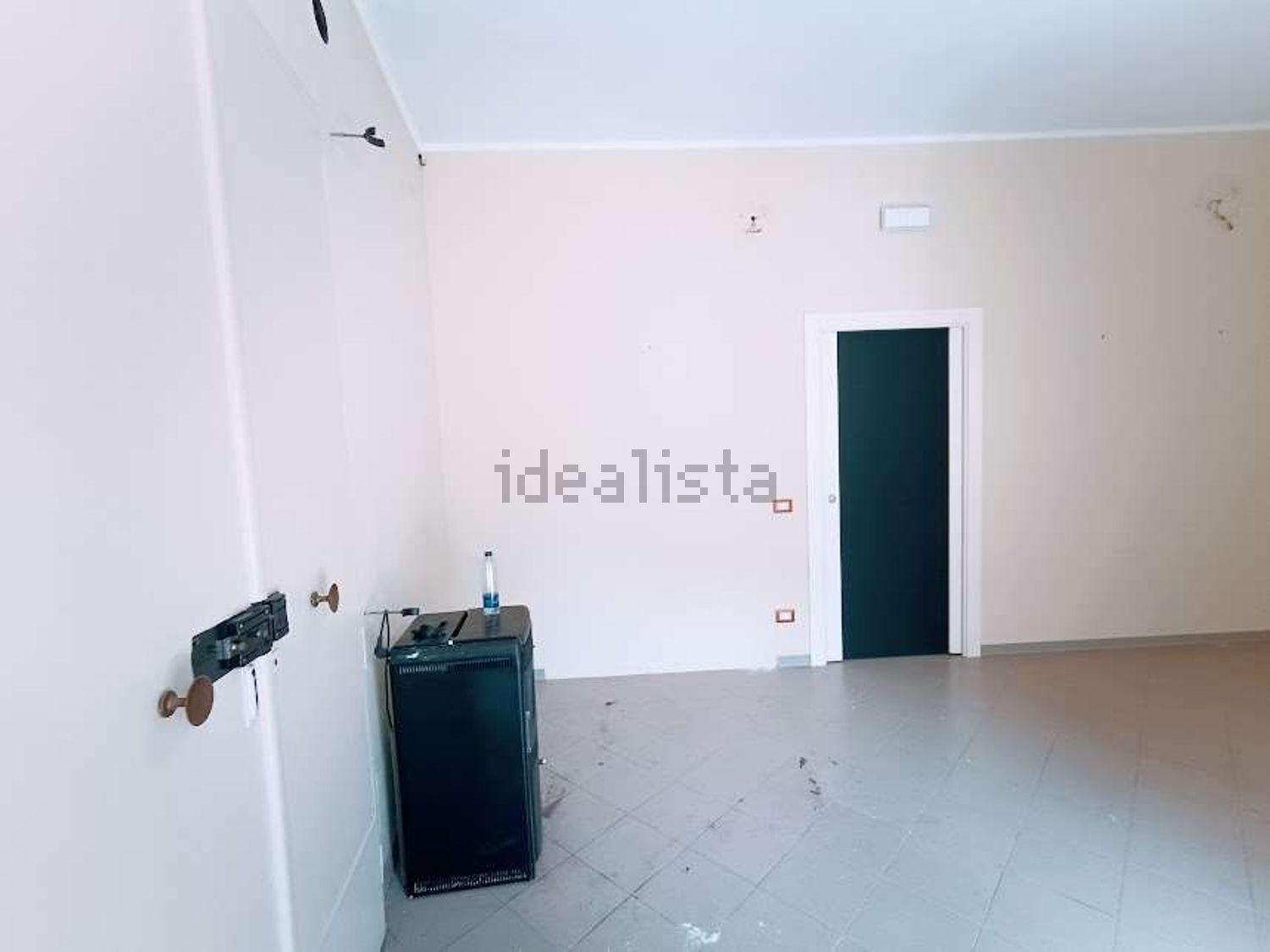 Negozio · Piedimulera — foto 7/25