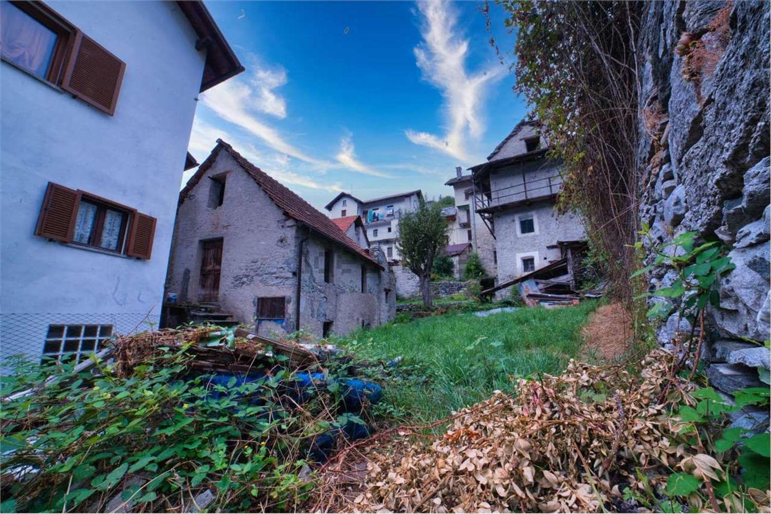 Rustico / Casale · Re — foto 3/25